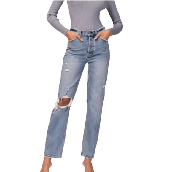Abercrombie & Fitch The Dad High Rise Straight Leg Denim Jeans Distressed 26/2 - Picture 1 of 16